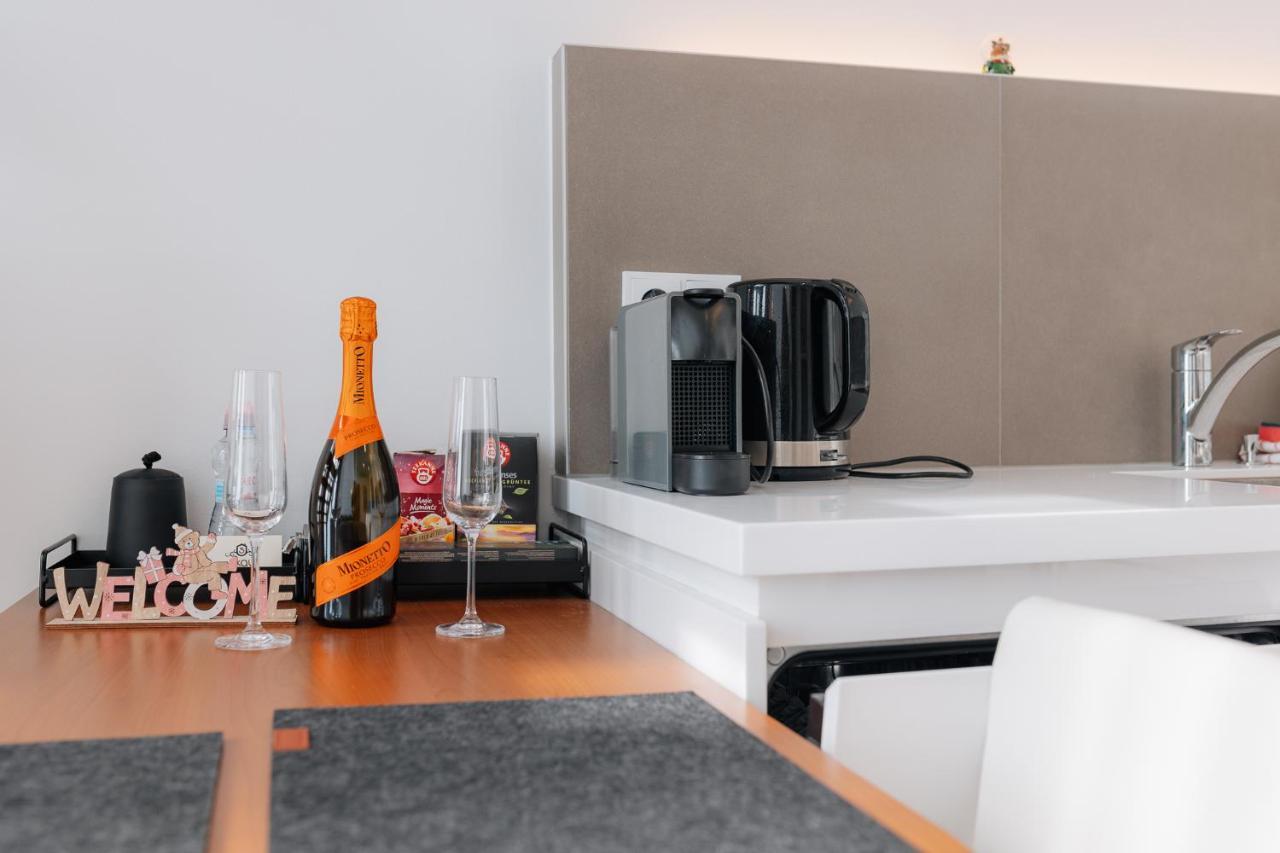 Skau Eurovea Duplex Apartment Danube Exclusive View Free Parking Bratislava Eksteriør billede